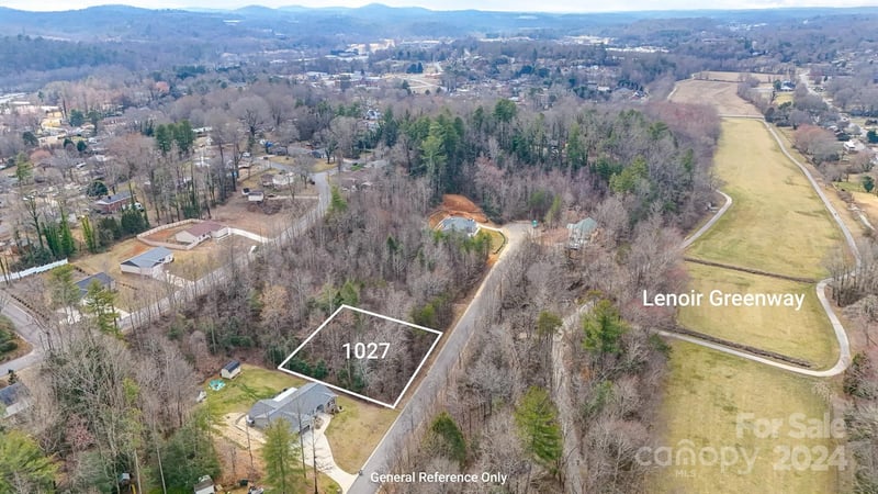 1027 Williamsburg Drive NE, Lenoir, NC -  - $19,900