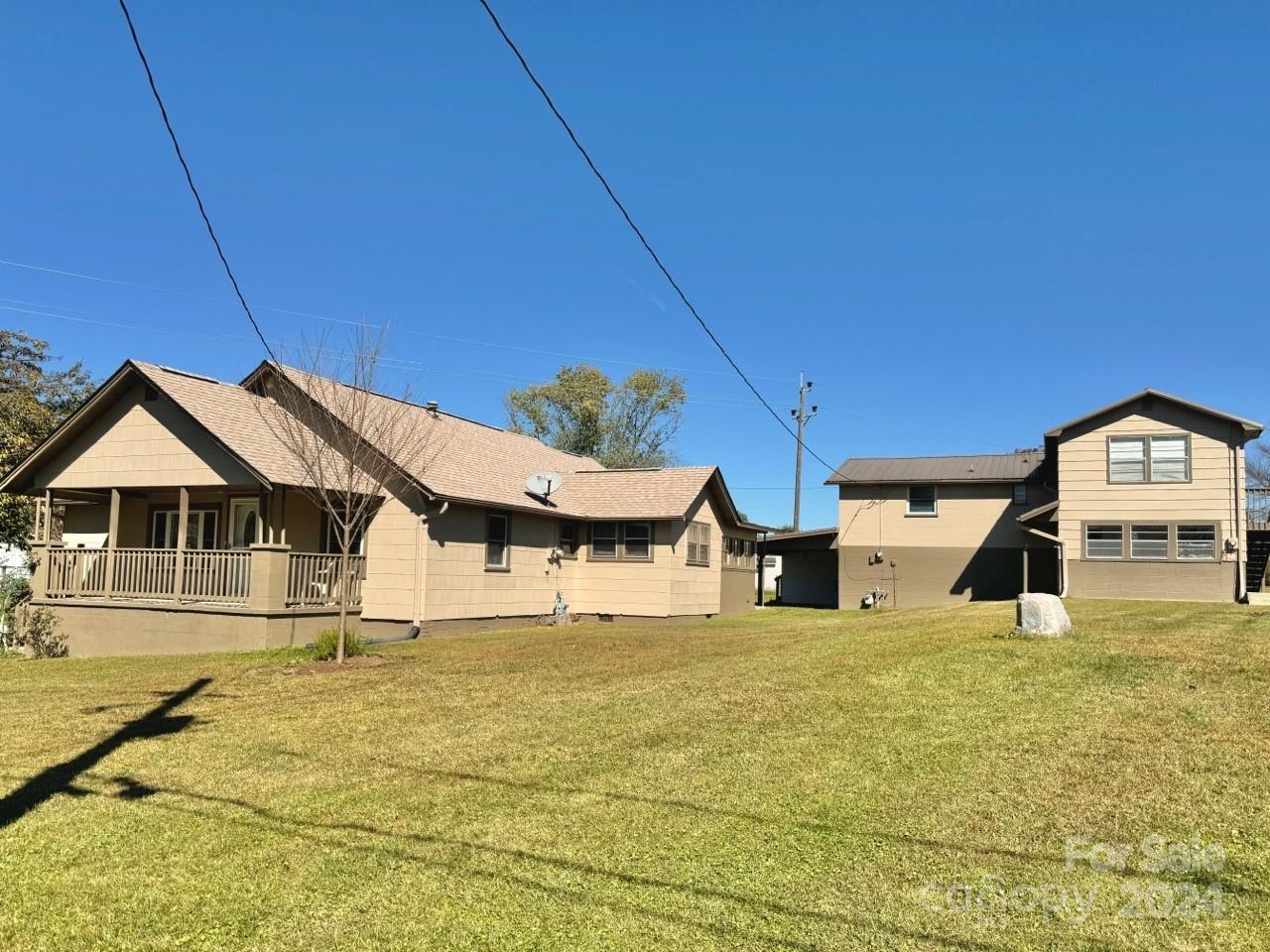 565 Neely Road, Brevard, NC. property listing photo