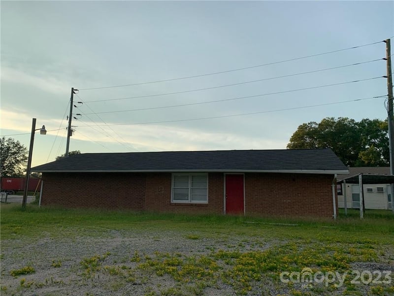 2836 Lynwood Drive, Lancaster, SC - 1 bath, 1,248 sqft - $149,900
