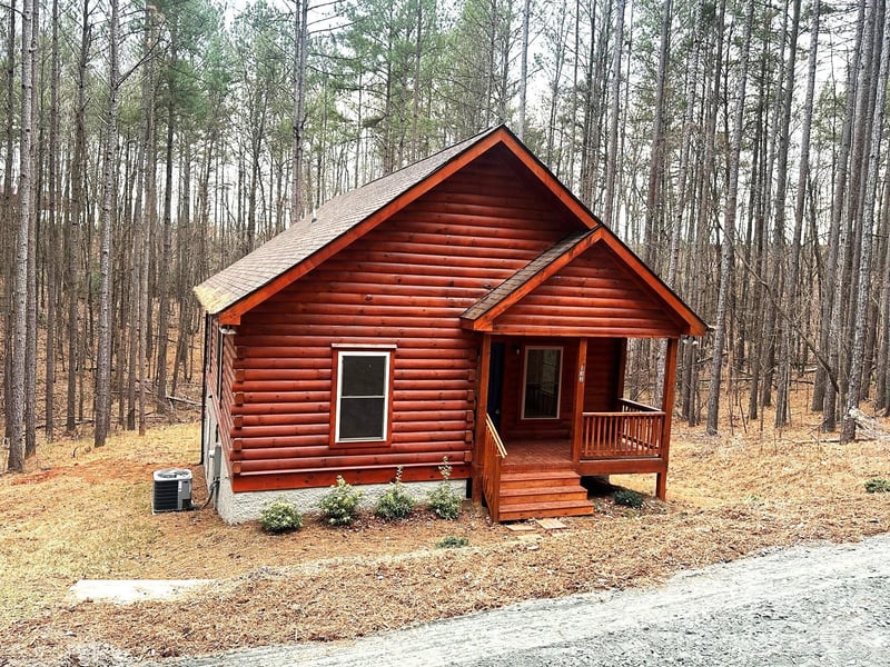 132 Chasewood Drive, Rutherfordton, NC - 2 beds, 2 baths, 1,030 sqft - $385,900