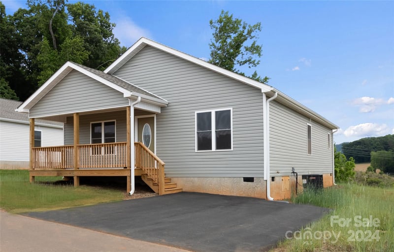 261 Quinn Hill Lane Apt 91, Mars Hill, NC - 3 beds, 2 baths, 1,344 sqft - $332,000
