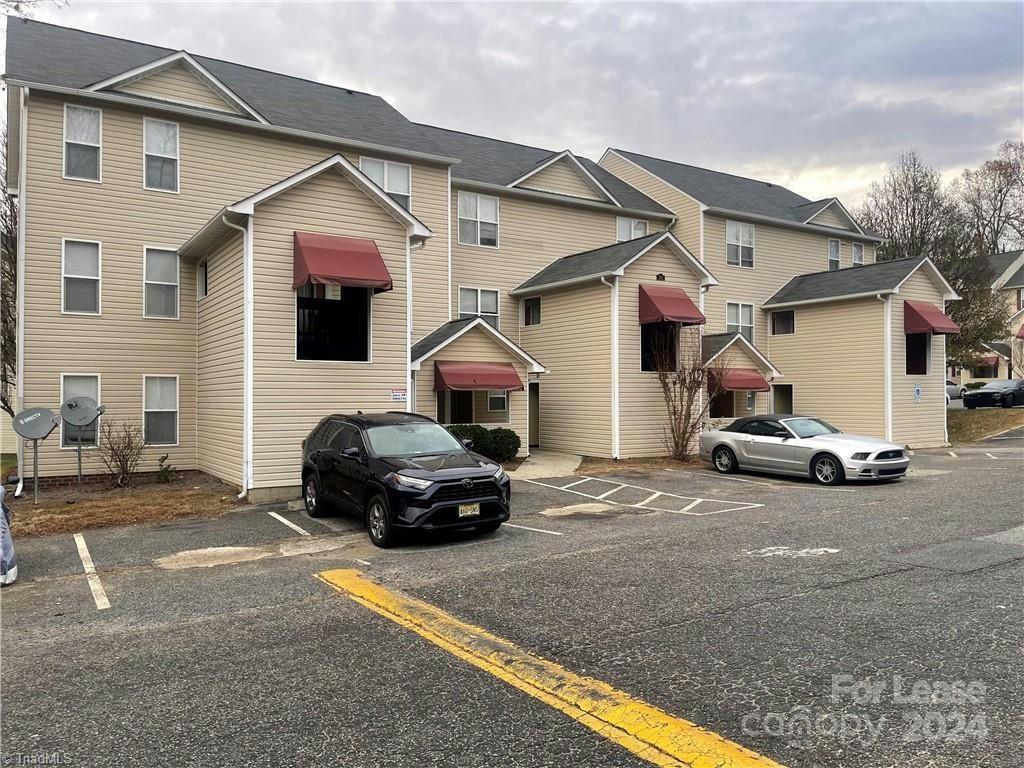 304 Ardale 1 B, High Point, NC. property listing photo