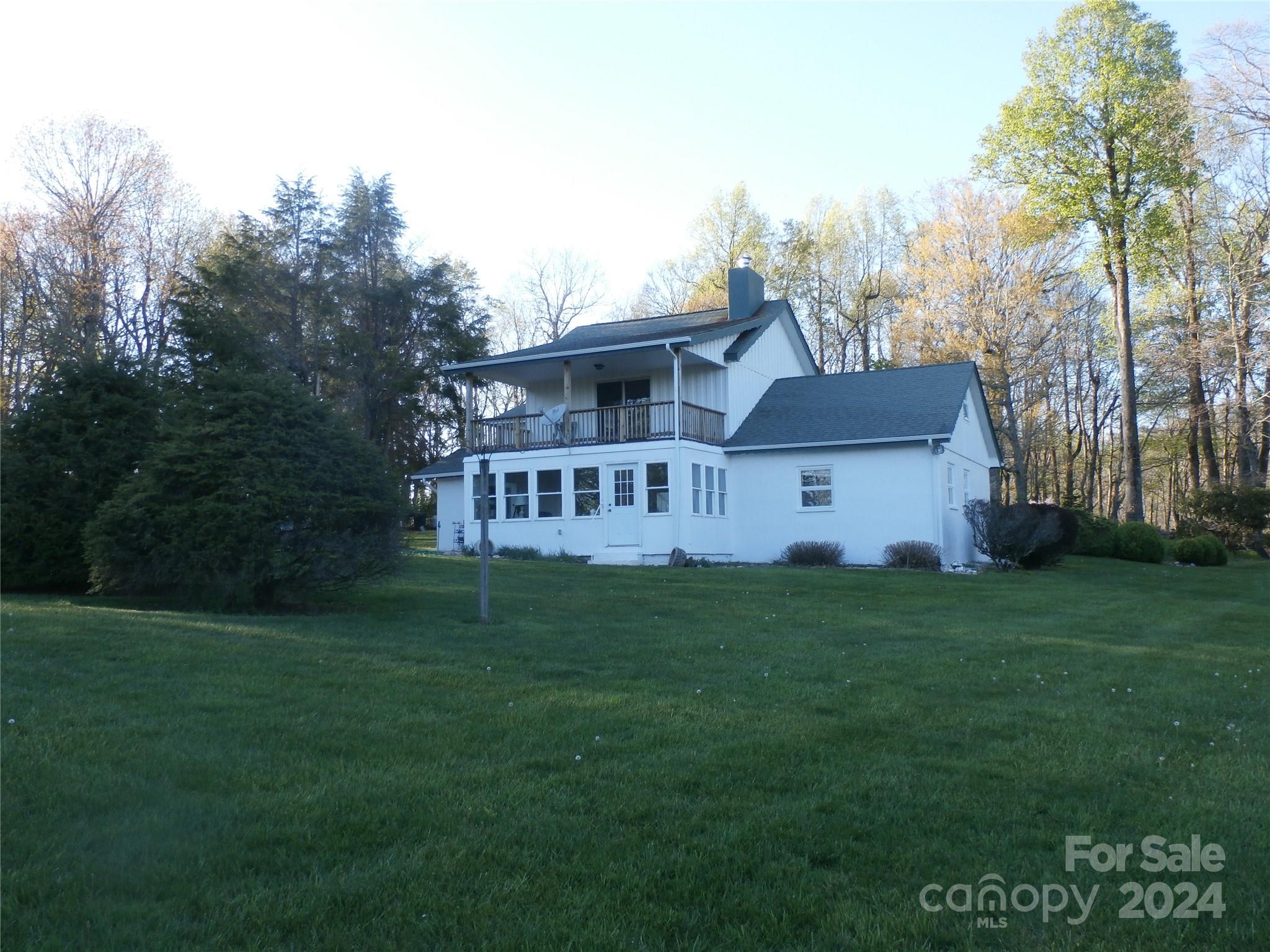288 Firetower Road, Spruce Pine, NC. property listing photo