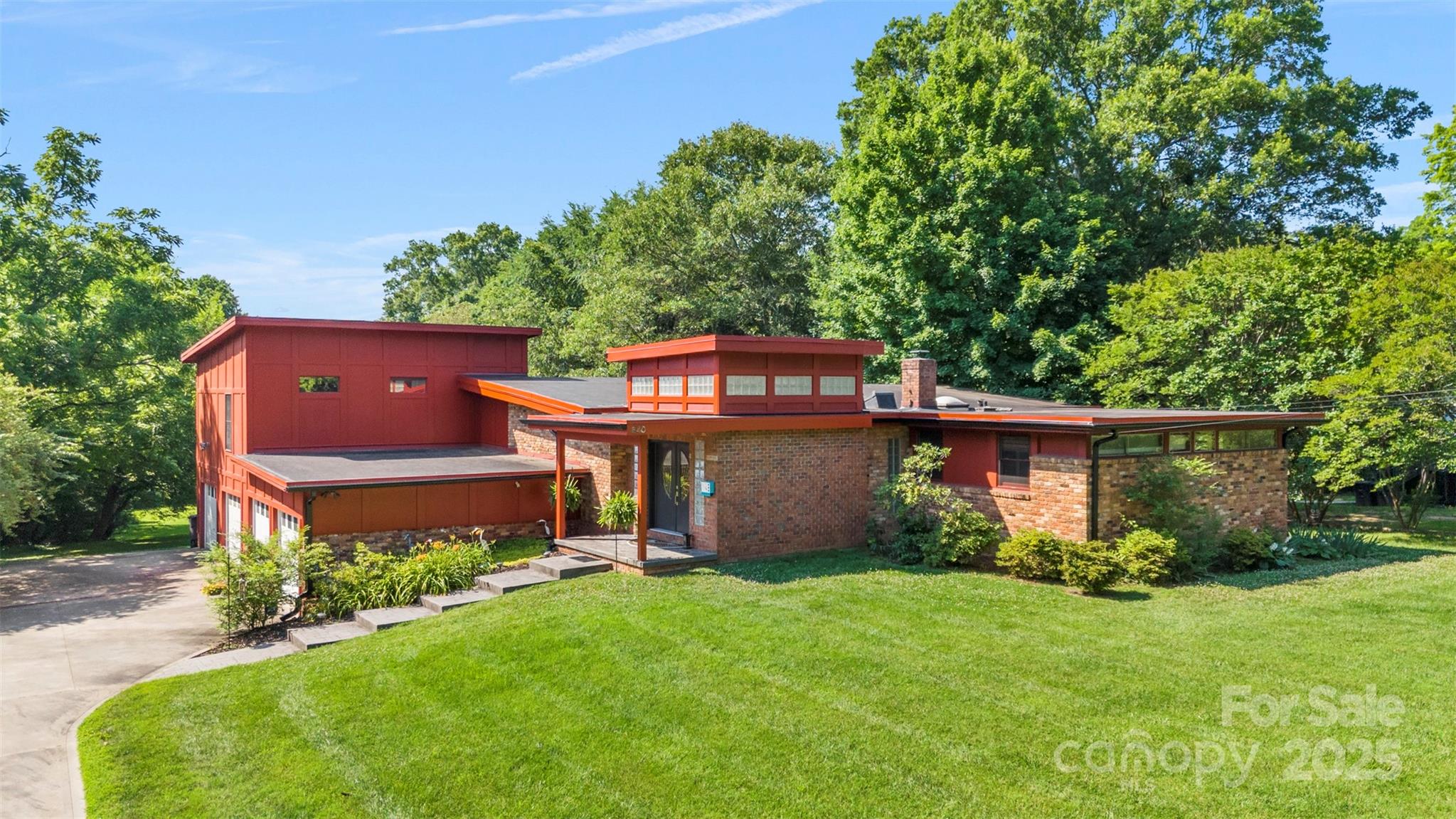640 Davie Avenue, Statesville, NC. property listing photo