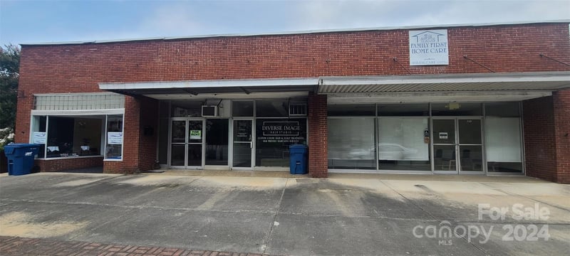 215 N Main Street, Troy, NC -  - $275,000