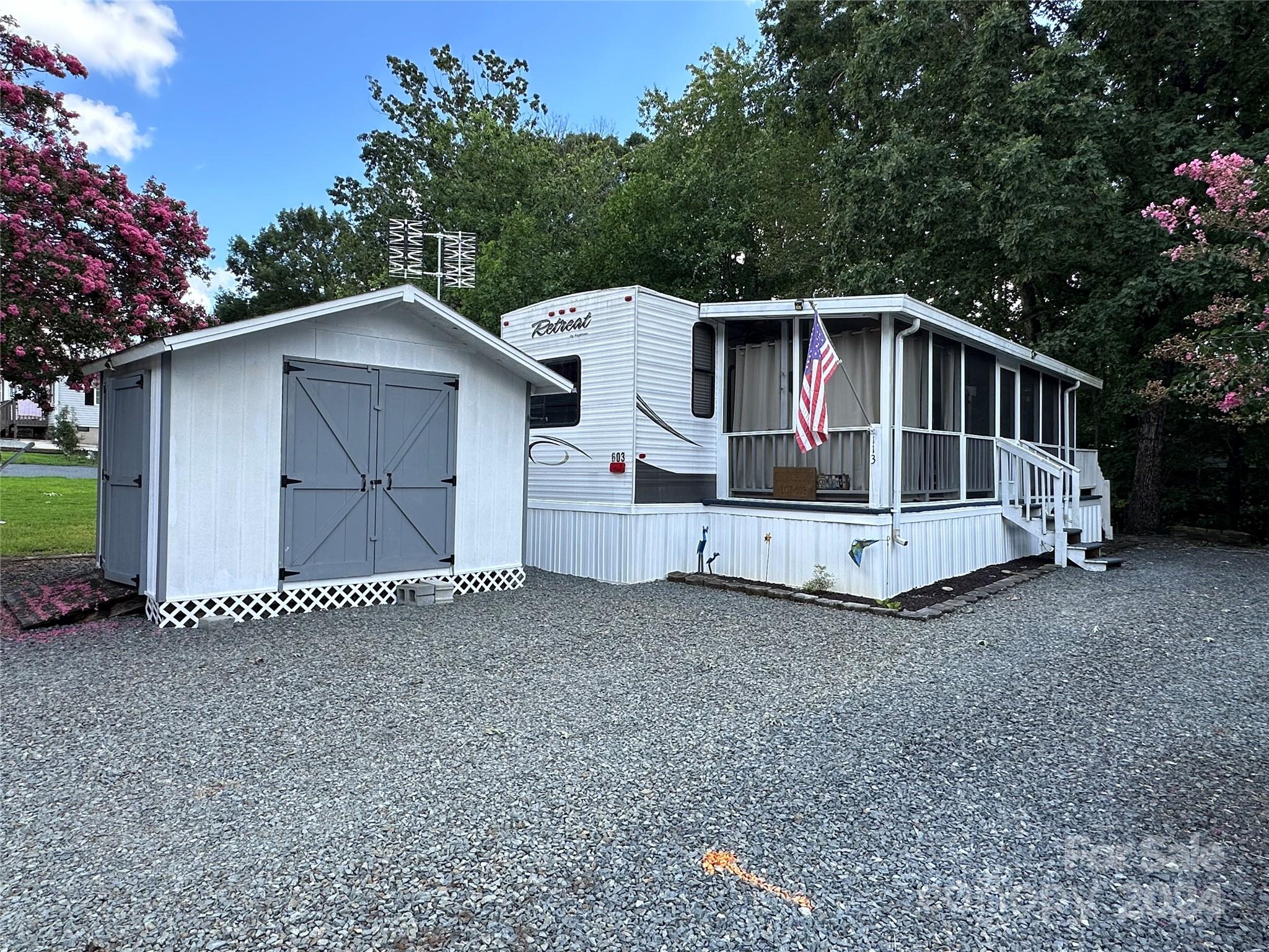 113 Hummingbird, New London, NC. property listing photo