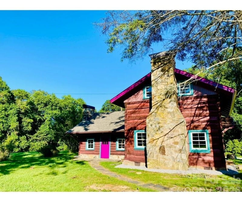 1104 old HWY 60 Highway, Wilkesboro, NC - 2 beds, 2 baths, 1,136 sqft - $550,000