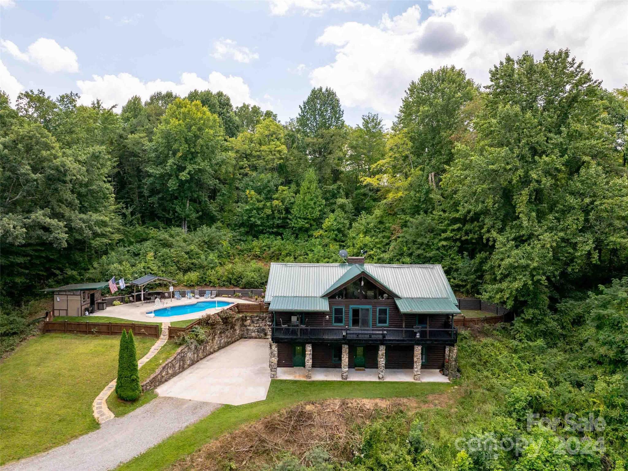 80 Austins Trail, Canton, NC. property listing photo