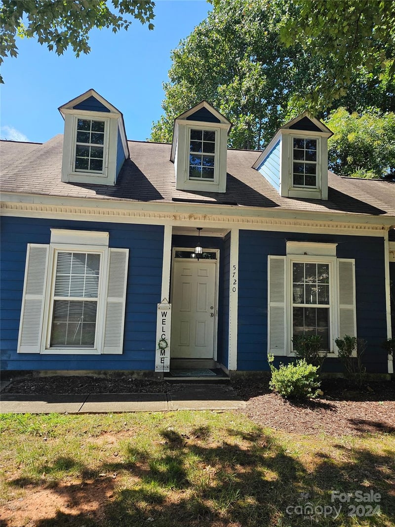 5720 Ebley Lane, Charlotte, NC - 3 beds, 2 baths, 1,165 sqft - $284,900