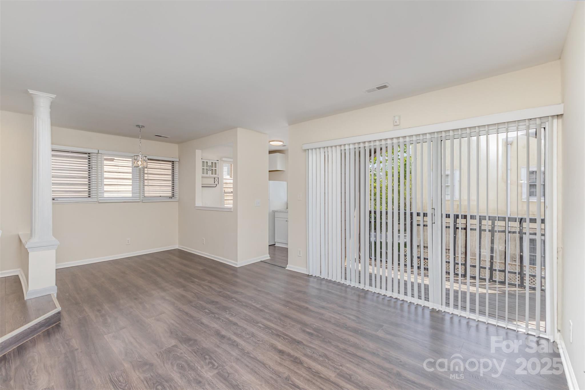 1101 Morehead Apt 32, Charlotte, NC. property listing photo