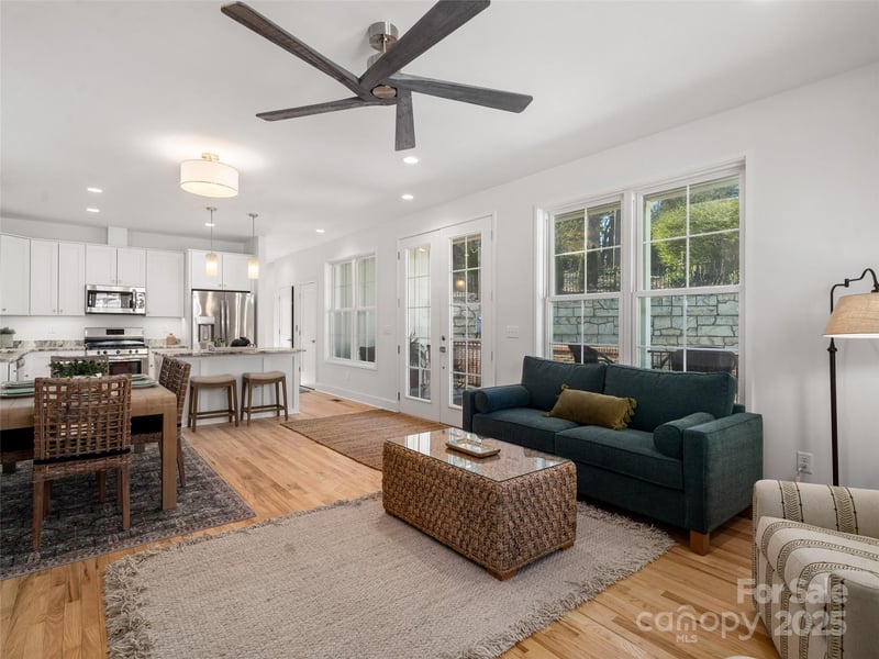 43 Skyvue Court F, Saluda, NC - 2 beds, 2.5 baths, 1,538 sqft - $595,000