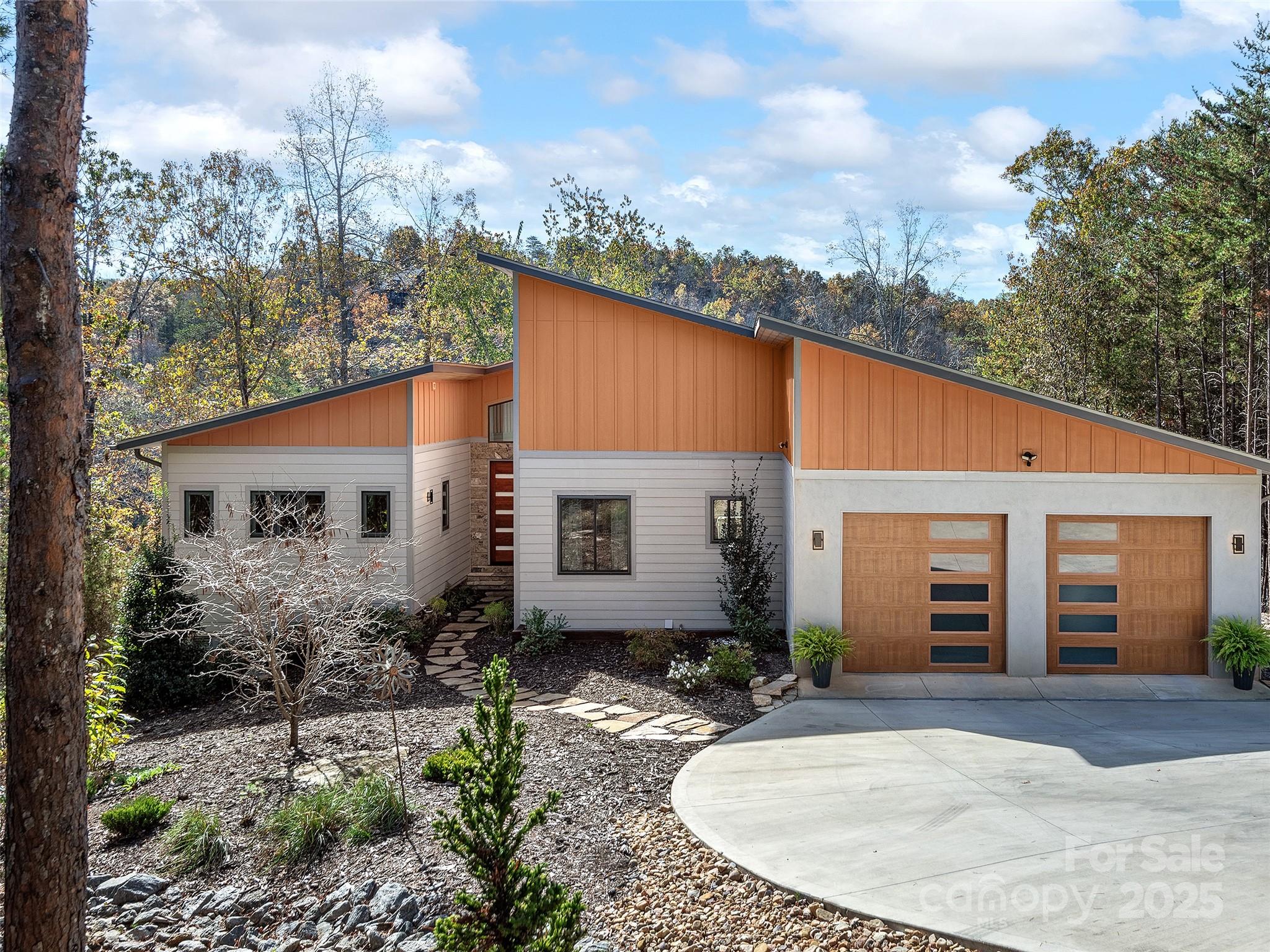 237 N Mountain Lane, Mill Spring, NC. property listing photo