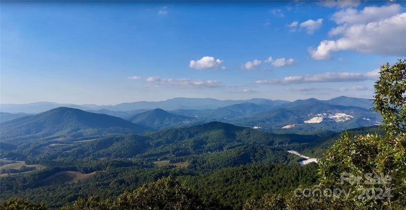 0000 Arrowhead Ridge Road, Spruce Pine, NC -  - $925,000