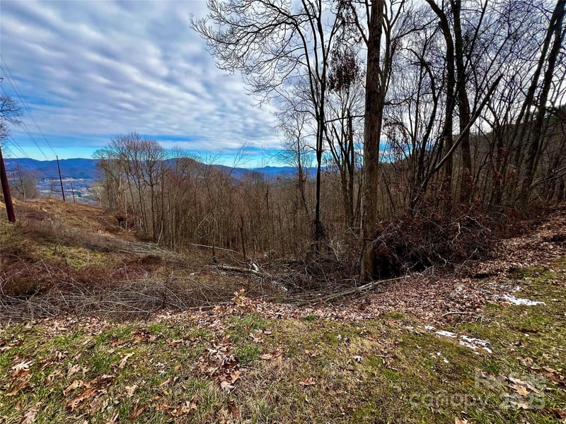 4 and 4b Salisbury Cove, Waynesville, NC -  - $12,000
