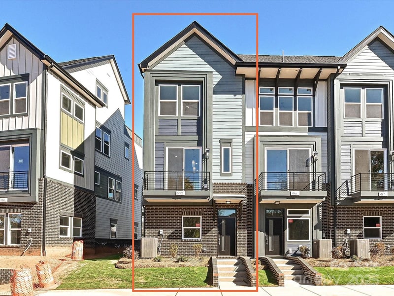 920 Callahan Street EQX1667, Charlotte, NC - 3 beds, 3.5 baths, 1,786 sqft - $449,900