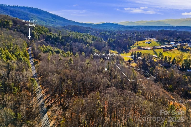 99999 Willow Creek Drive Apt 1, Asheville, NC -  - $135,000