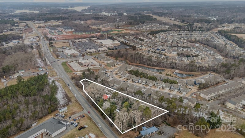 882 & 890 River Highway, Mooresville, NC -  - $800,000