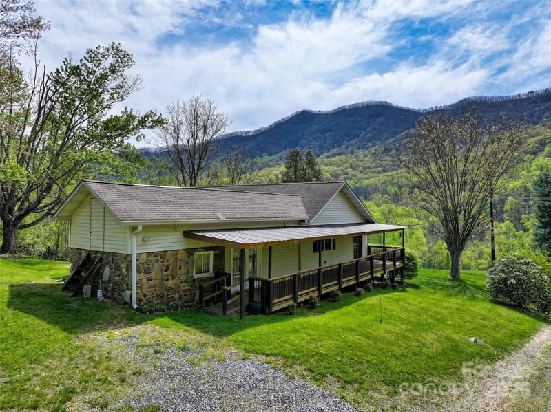1567 Newfound Road, Leicester, NC - 3 beds, 2 baths, 1,729 sqft - $695,000