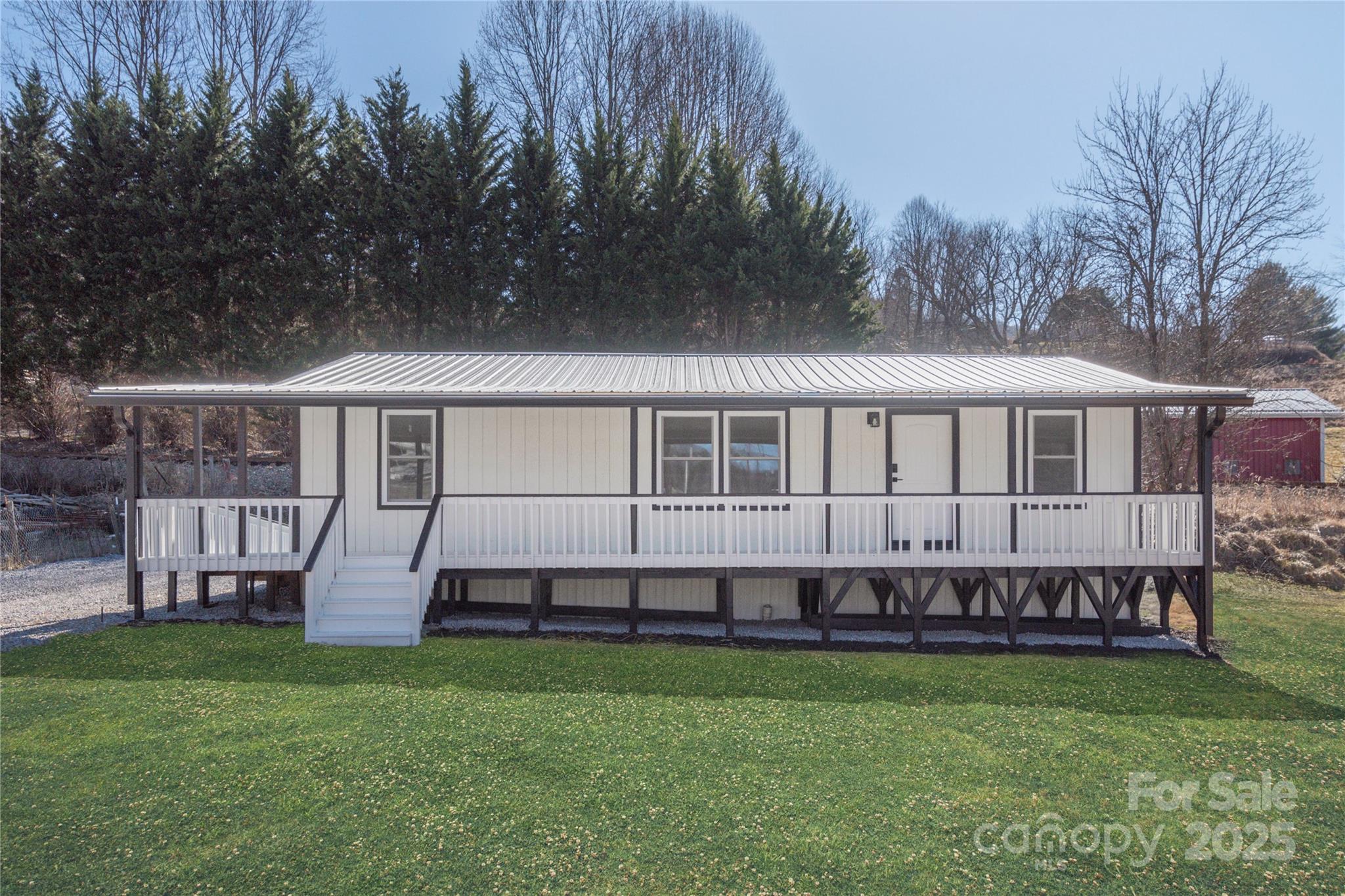 6166 Old Clyde, Canton, NC. property listing photo