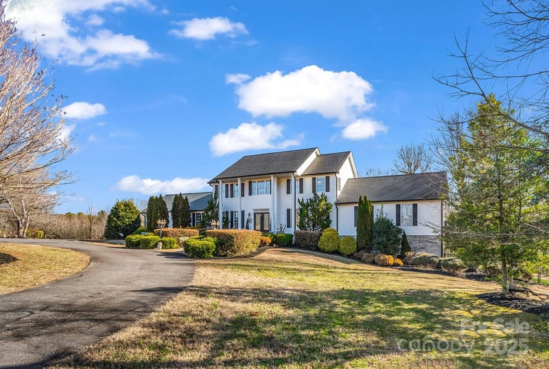 532 Harvey Logan Road, Bostic, NC - 4 beds, 4.5 baths, 5,961 sqft - $1,049,900