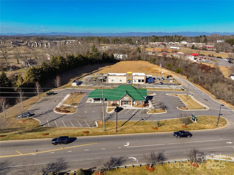 99999 Gill Road, Weaverville, NC -  - $945,000