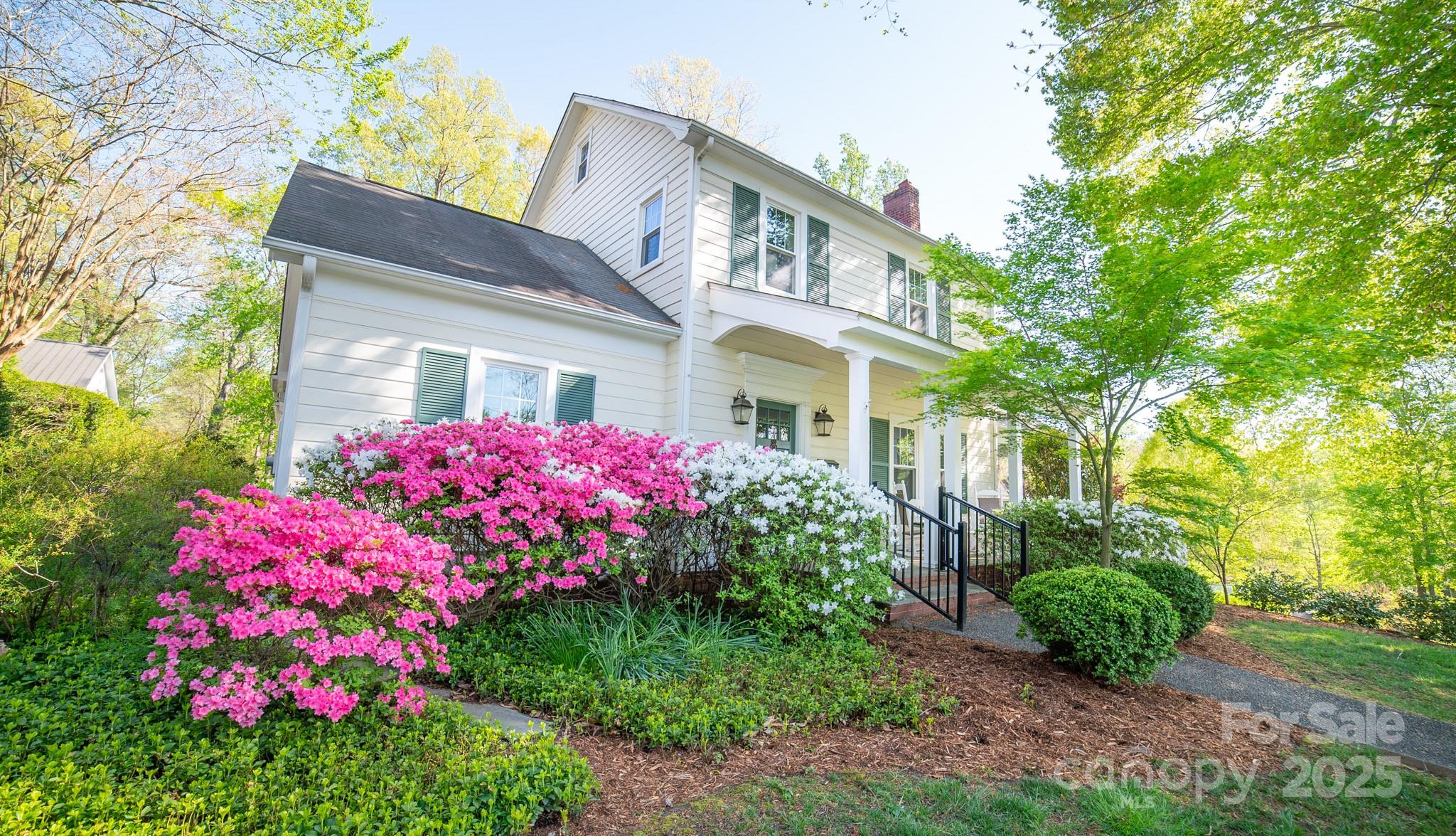 115 Riverside, Morganton, NC. property listing photo
