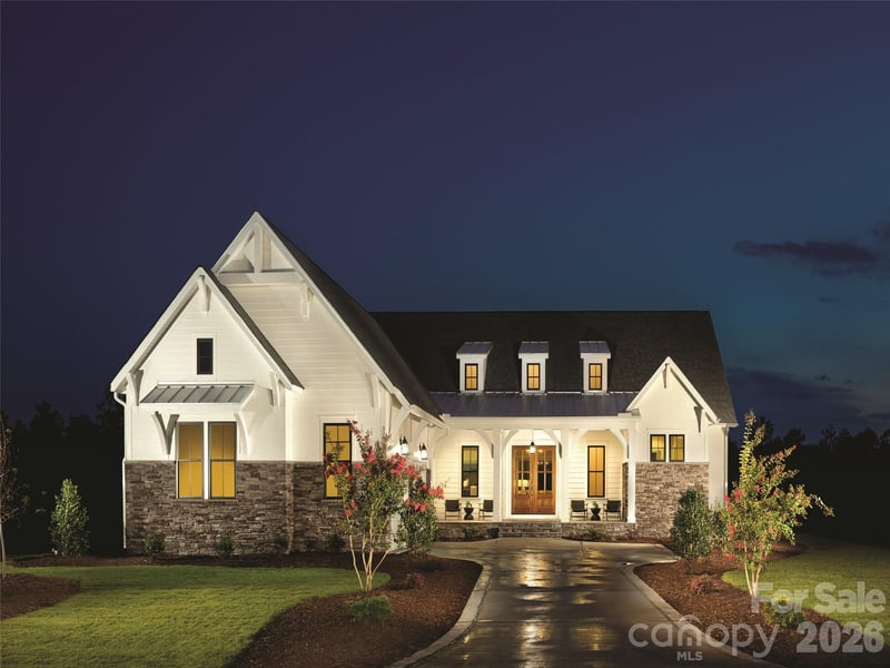142 Elkton Court, Mill Spring, NC - 3 beds, 3.5 baths, 2,835 sqft - $1,860,000