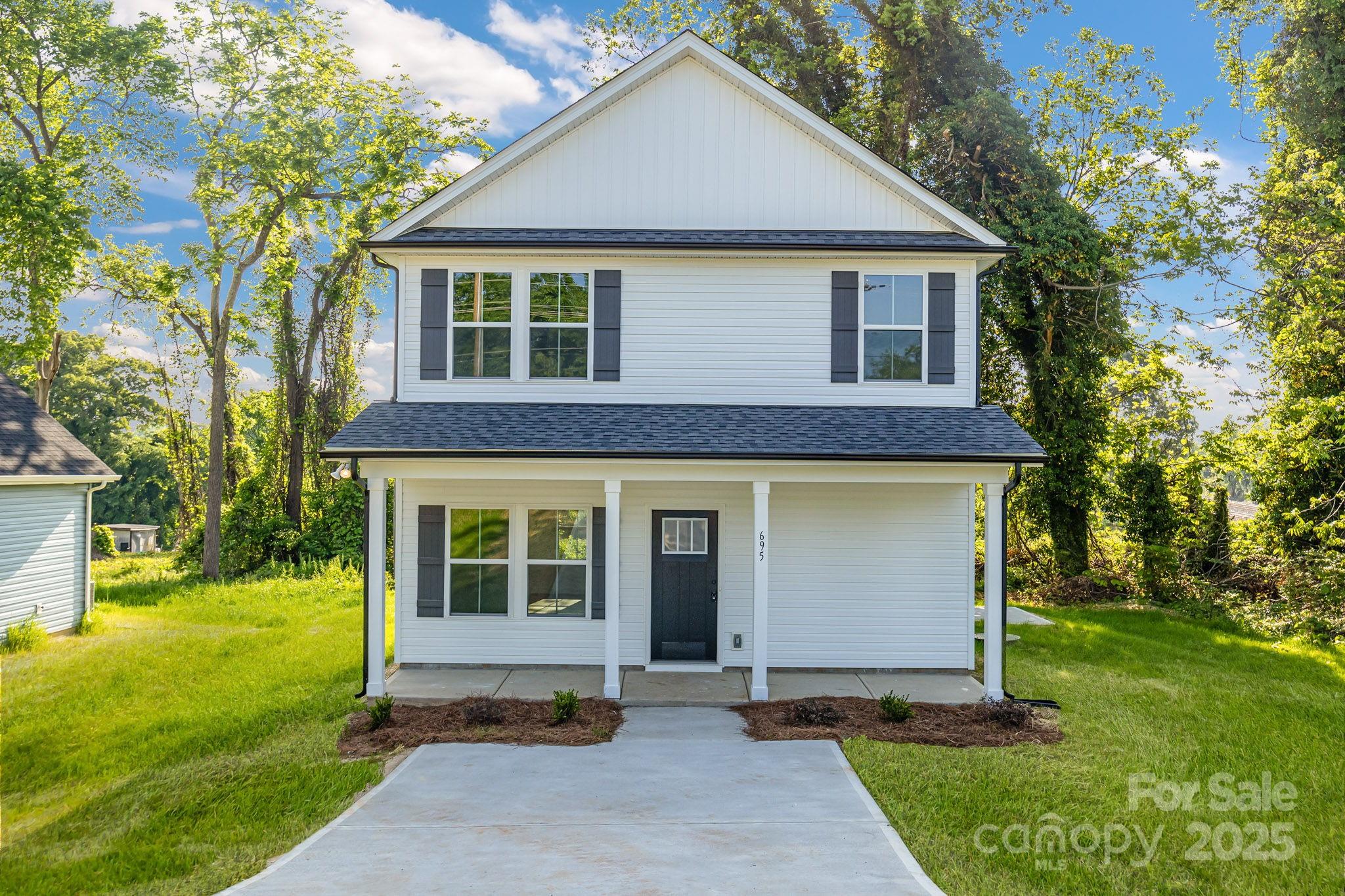 695 S Elm Street, Statesville, NC. property listing photo
