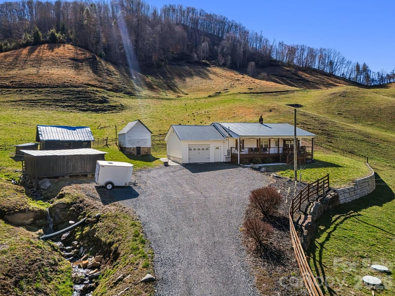 867 Indian Creek Road, Burnsville, NC - 2 beds, 1 bath, 1,125 sqft - $950,000