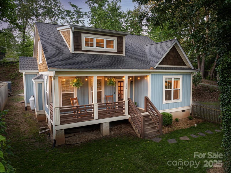 123 Arline Henry Way, Asheville, NC - 4 beds, 3 baths, 2,209 sqft - $647,500