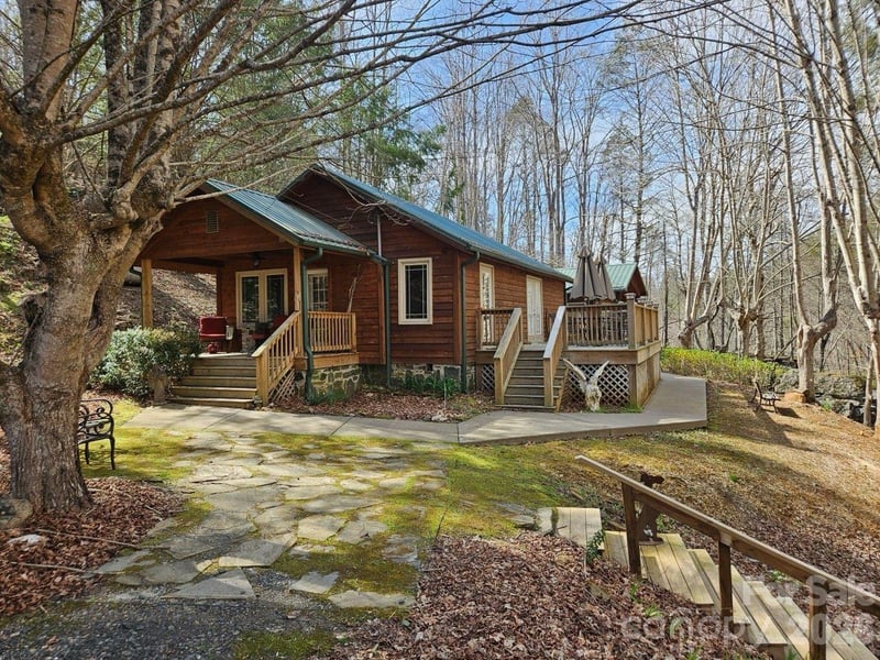 324 Marble Mine Road, Bakersville, NC - 4 beds, 840 sqft - $459,000