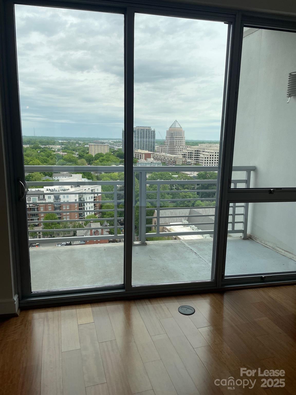333 Trade Apt 1602, Charlotte, NC. property listing photo