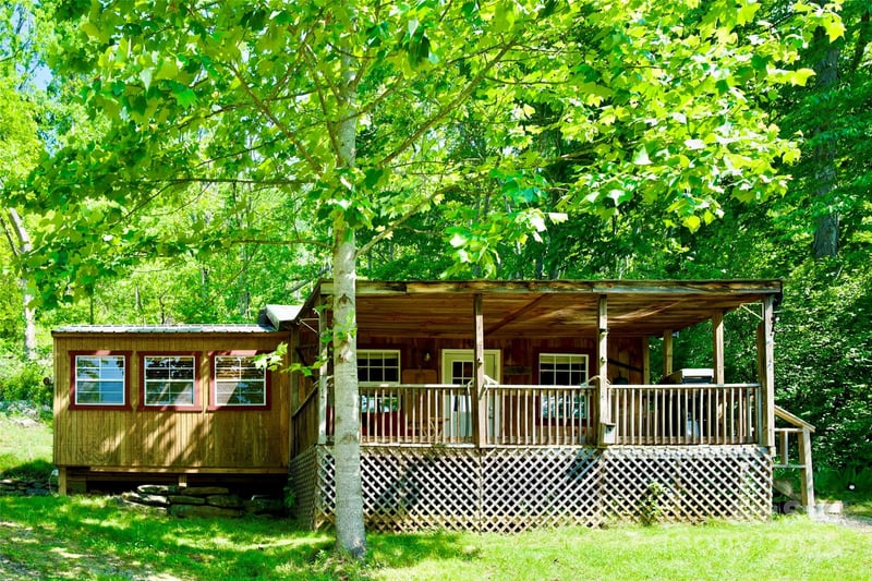 38 Buchanan Hill Road, Bakersville, NC - 1 bed, 1 bath, 400 sqft - $127,700
