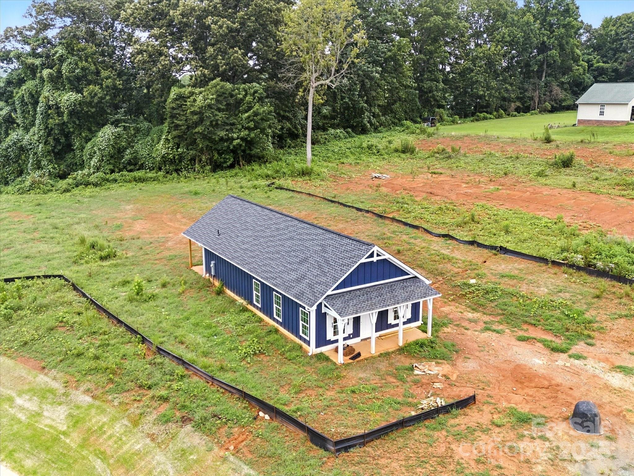 1432 Blackbird, Clover, SC. property listing photo