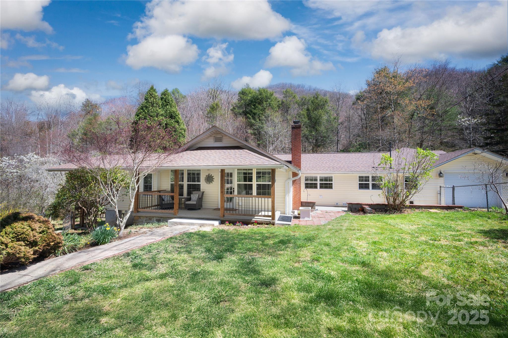 492 Paint Fork, Barnardsville, NC. property listing photo