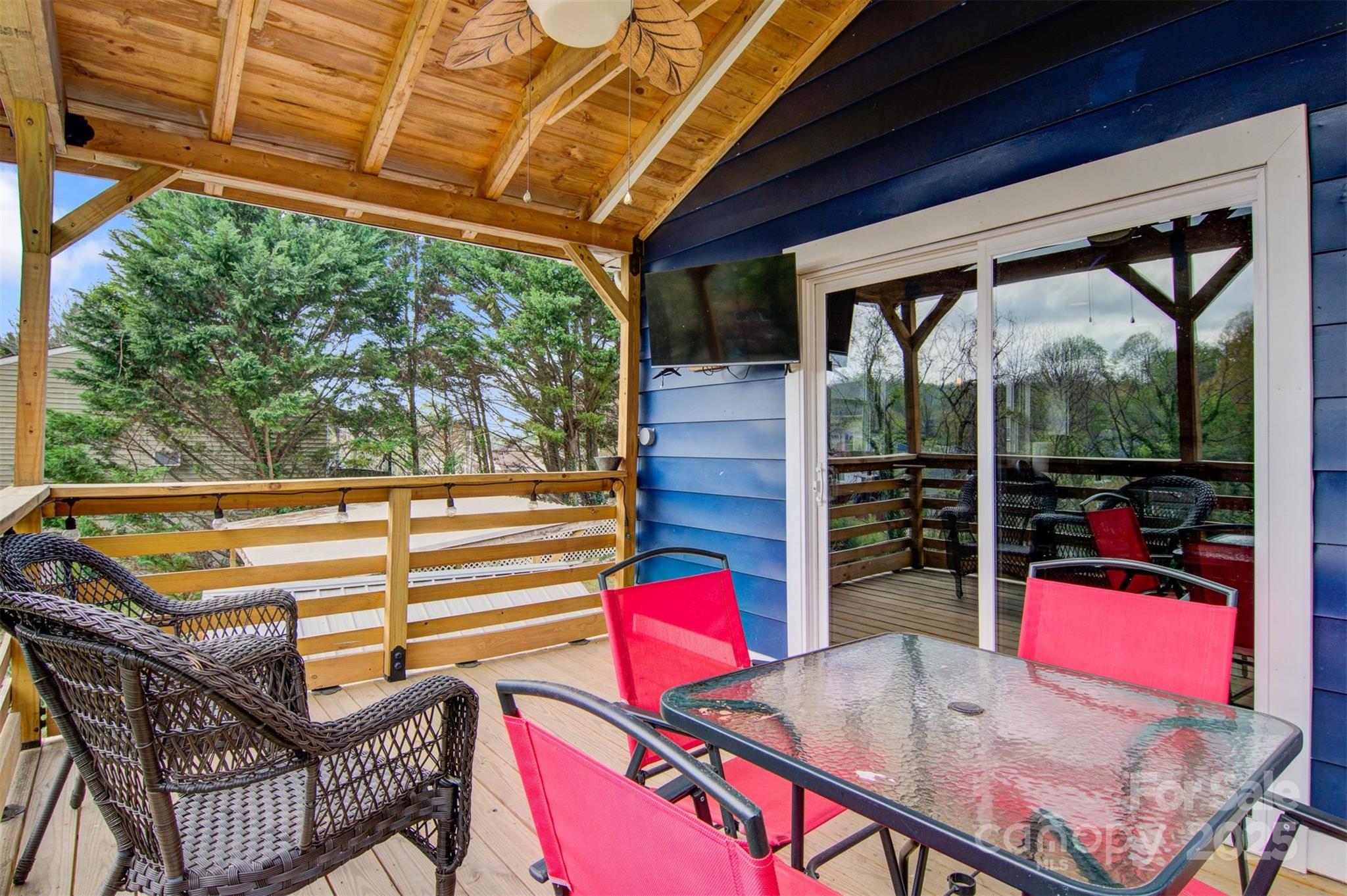 403 Spruce, Lenoir, NC. property listing photo