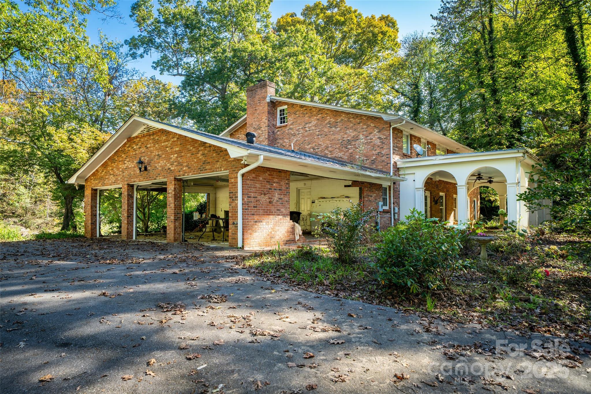 21 Riverbend Road, Canton, NC. property listing photo