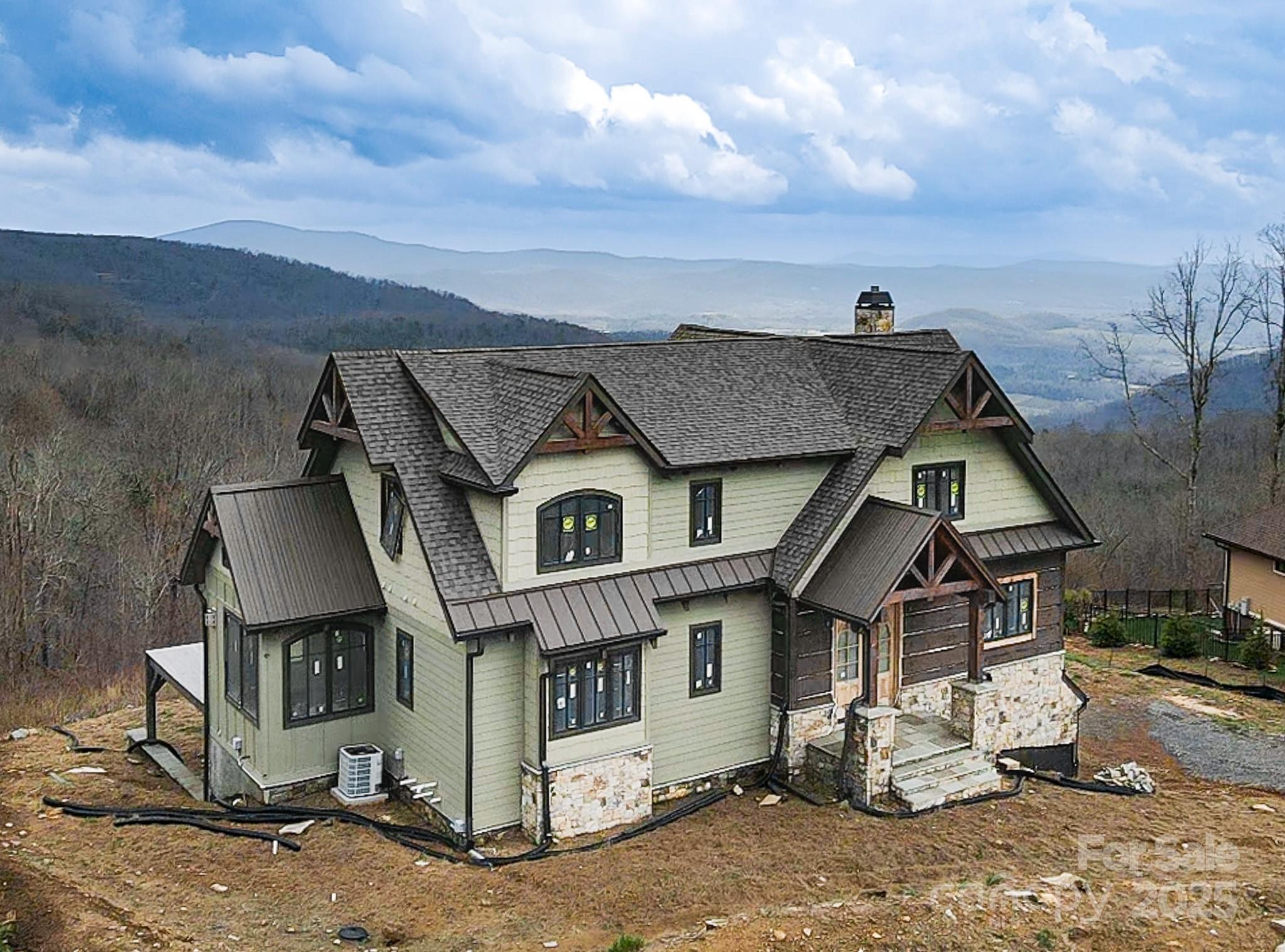 475 Dancing Bear Drive, Hendersonville, NC. property listing photo