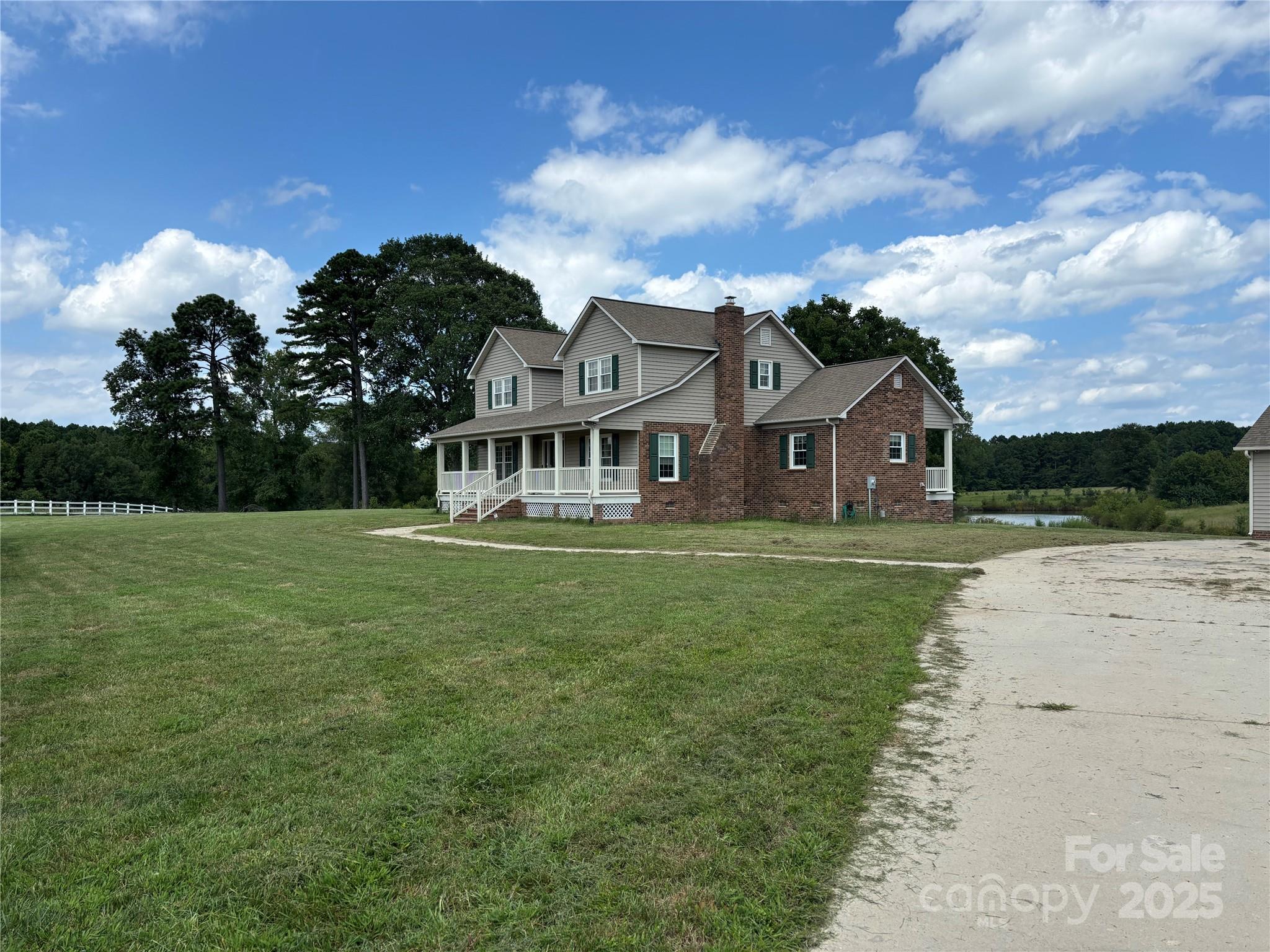 2417 Lynwood, Lancaster, SC. property listing photo