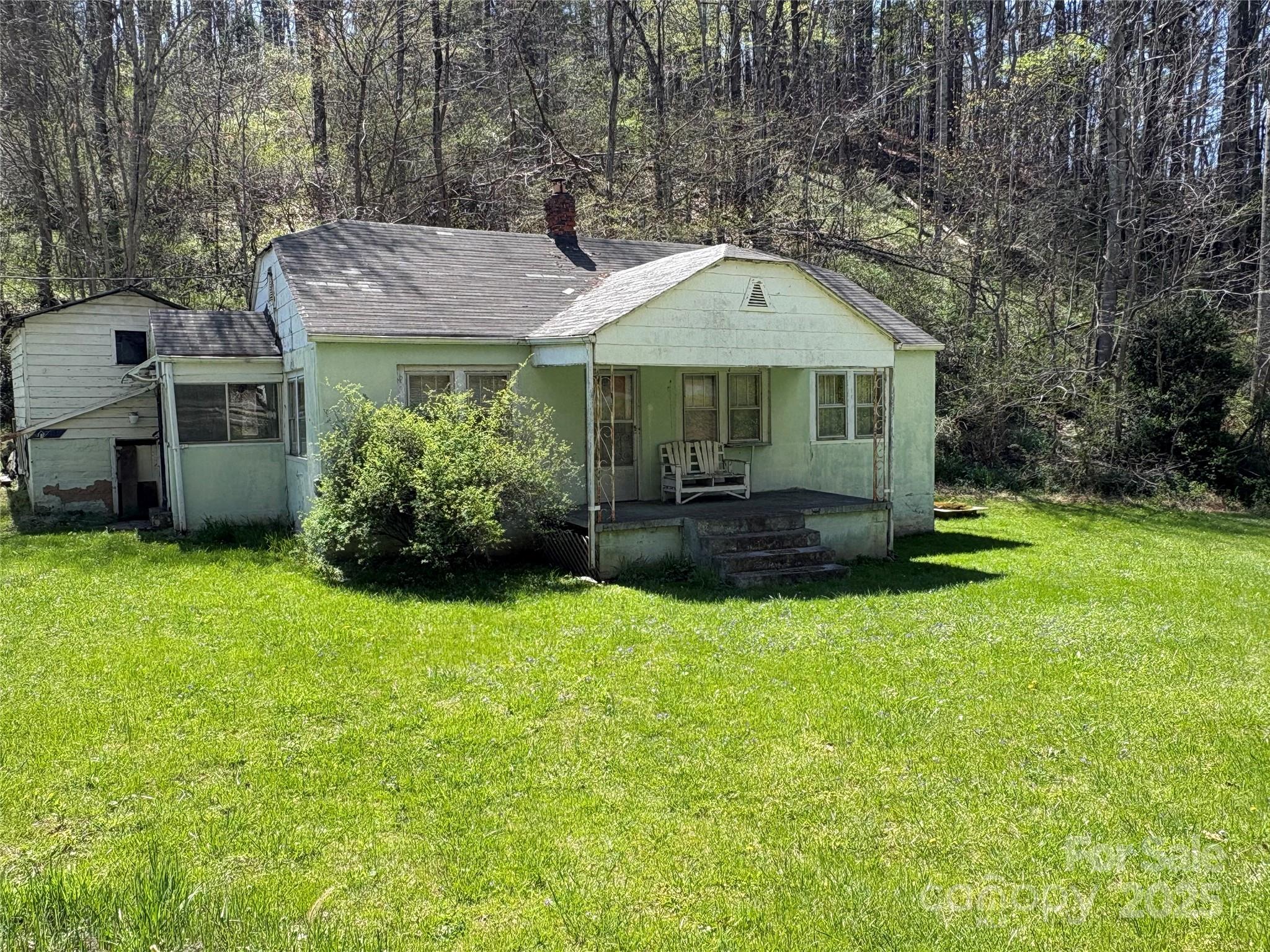 8951 US 25/70, Marshall, NC. property listing photo
