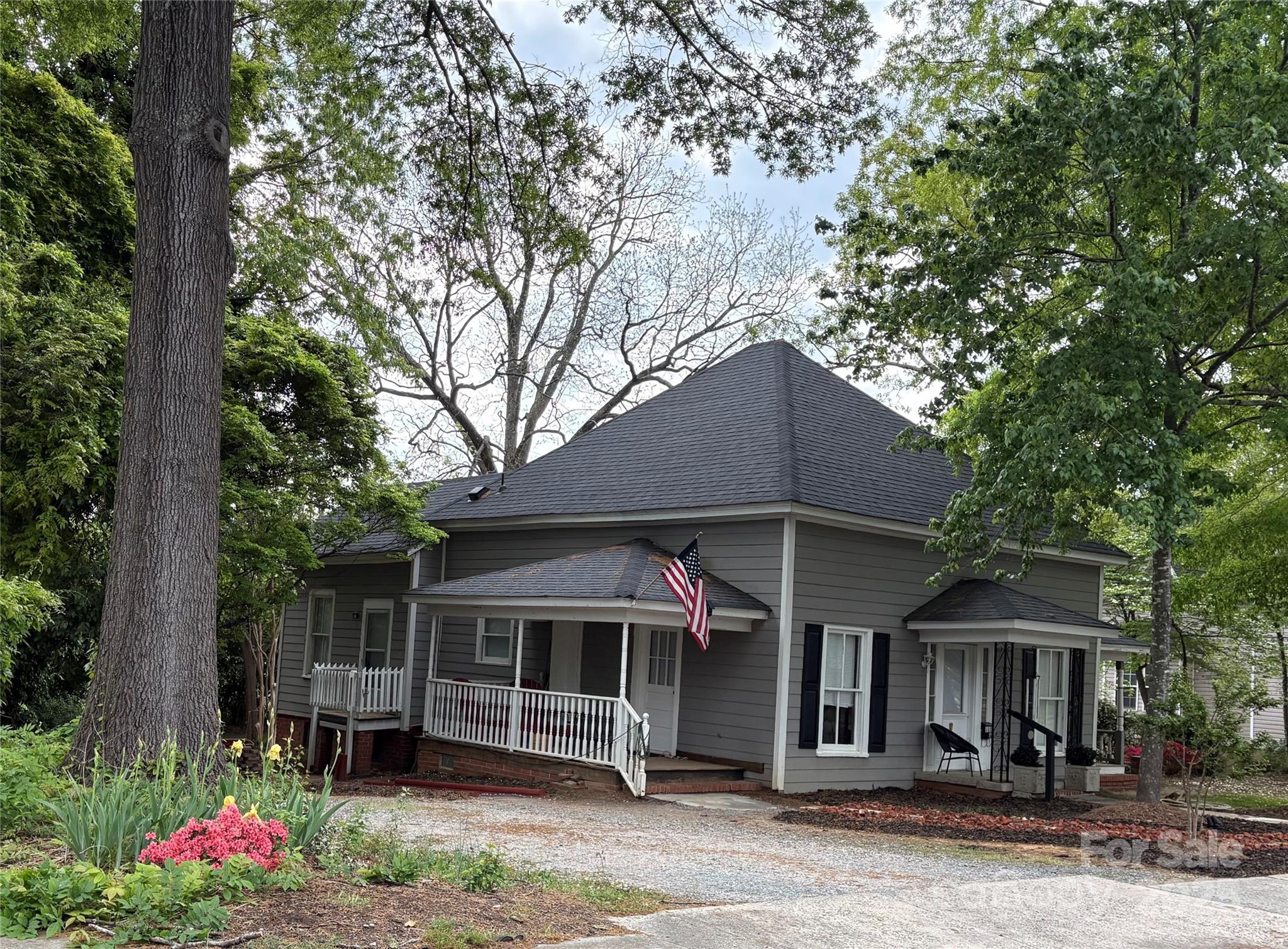111 Washington, Monroe, NC. property listing photo