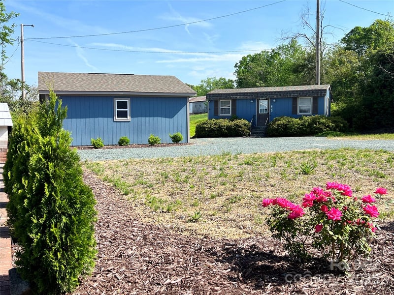 420 W Main Street, Albemarle, NC -  - $175,000
