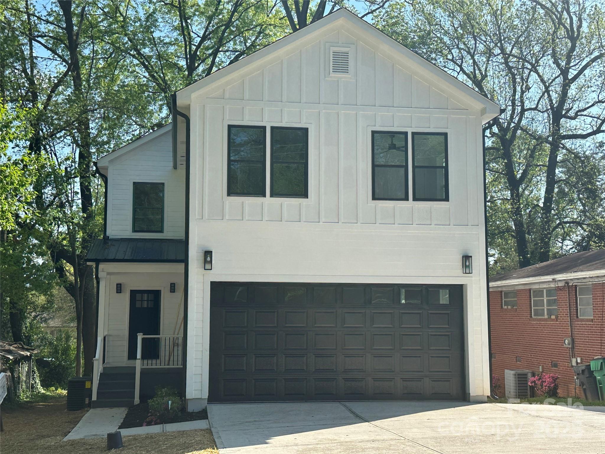1413 Hateras, Charlotte, NC. property listing photo