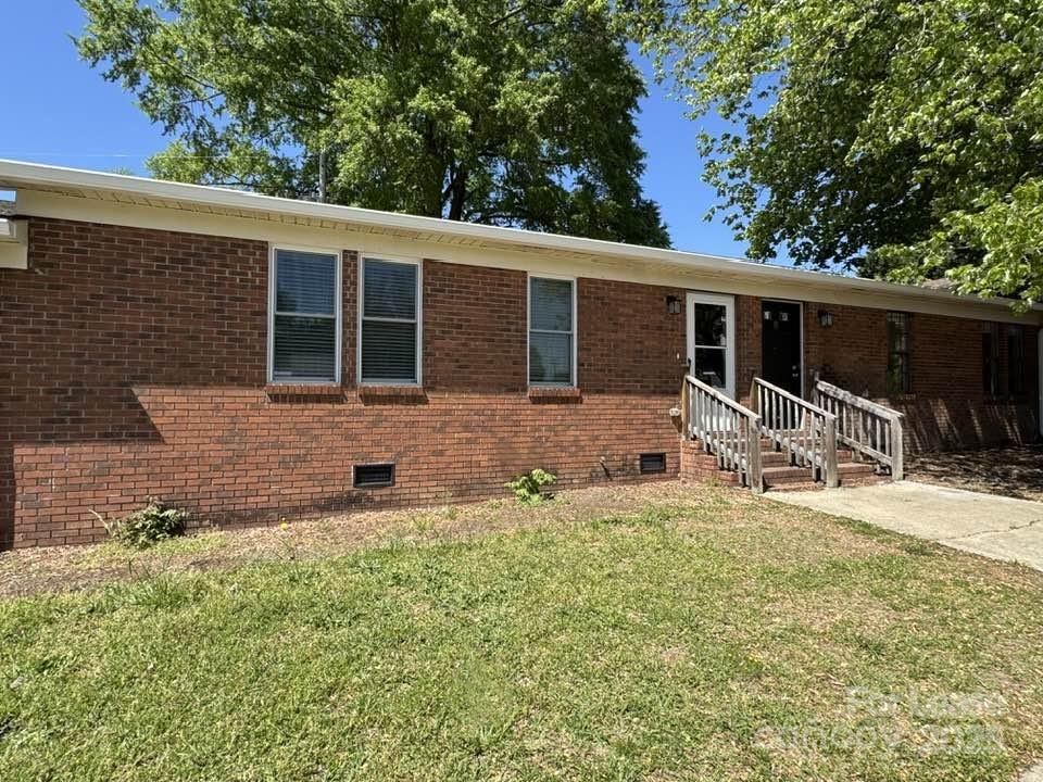 19612 Oak Street Apt 7, Cornelius, NC. property listing photo