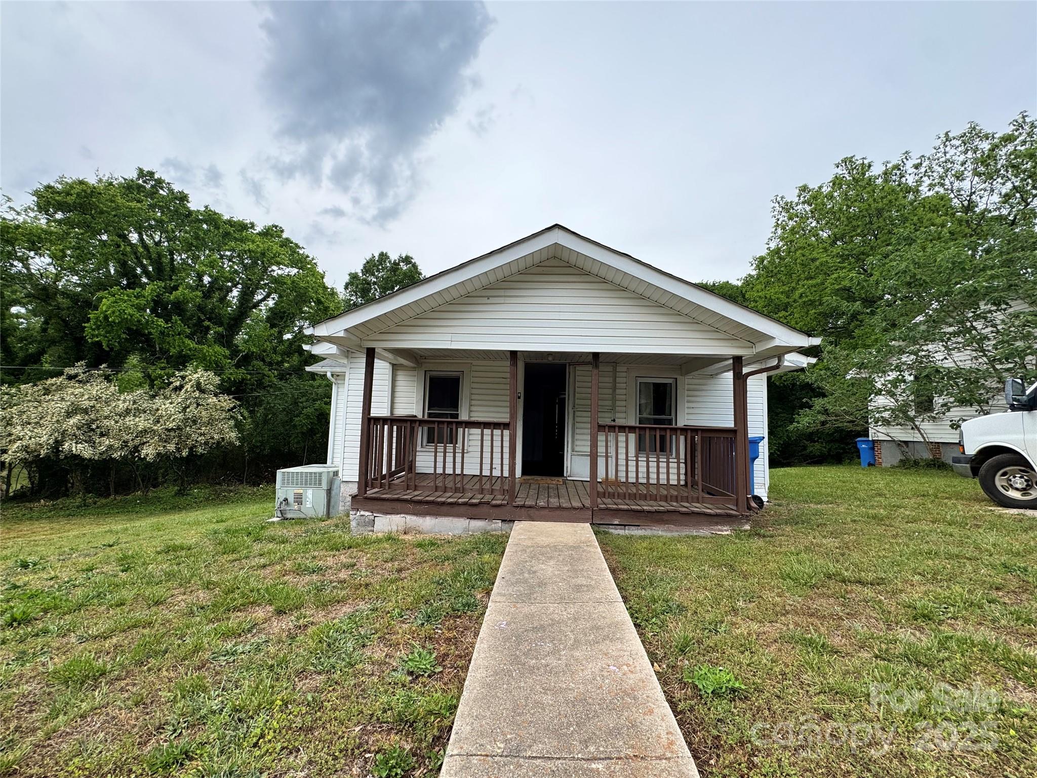 1025 Martin Luther King Jr, Albemarle, NC. property listing photo