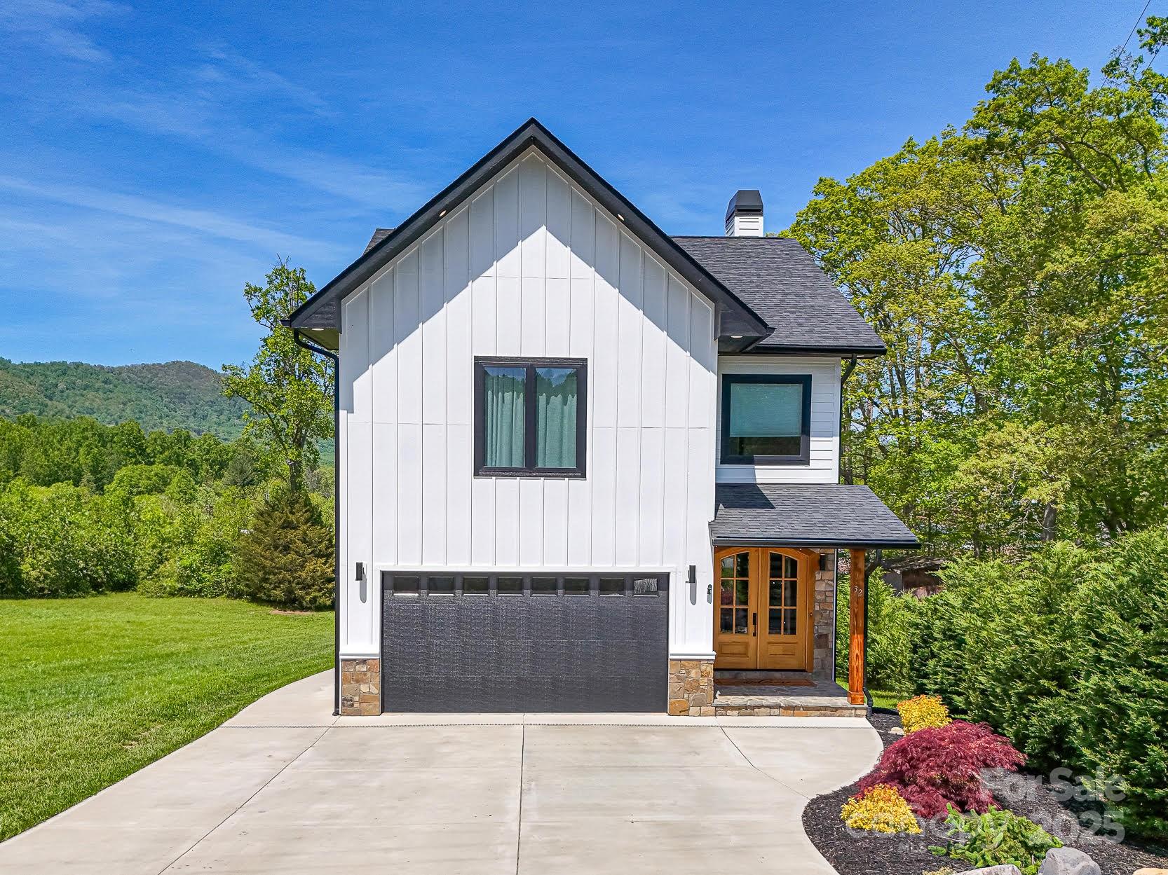32 Taylor Mountain Road, Candler, NC. property listing photo