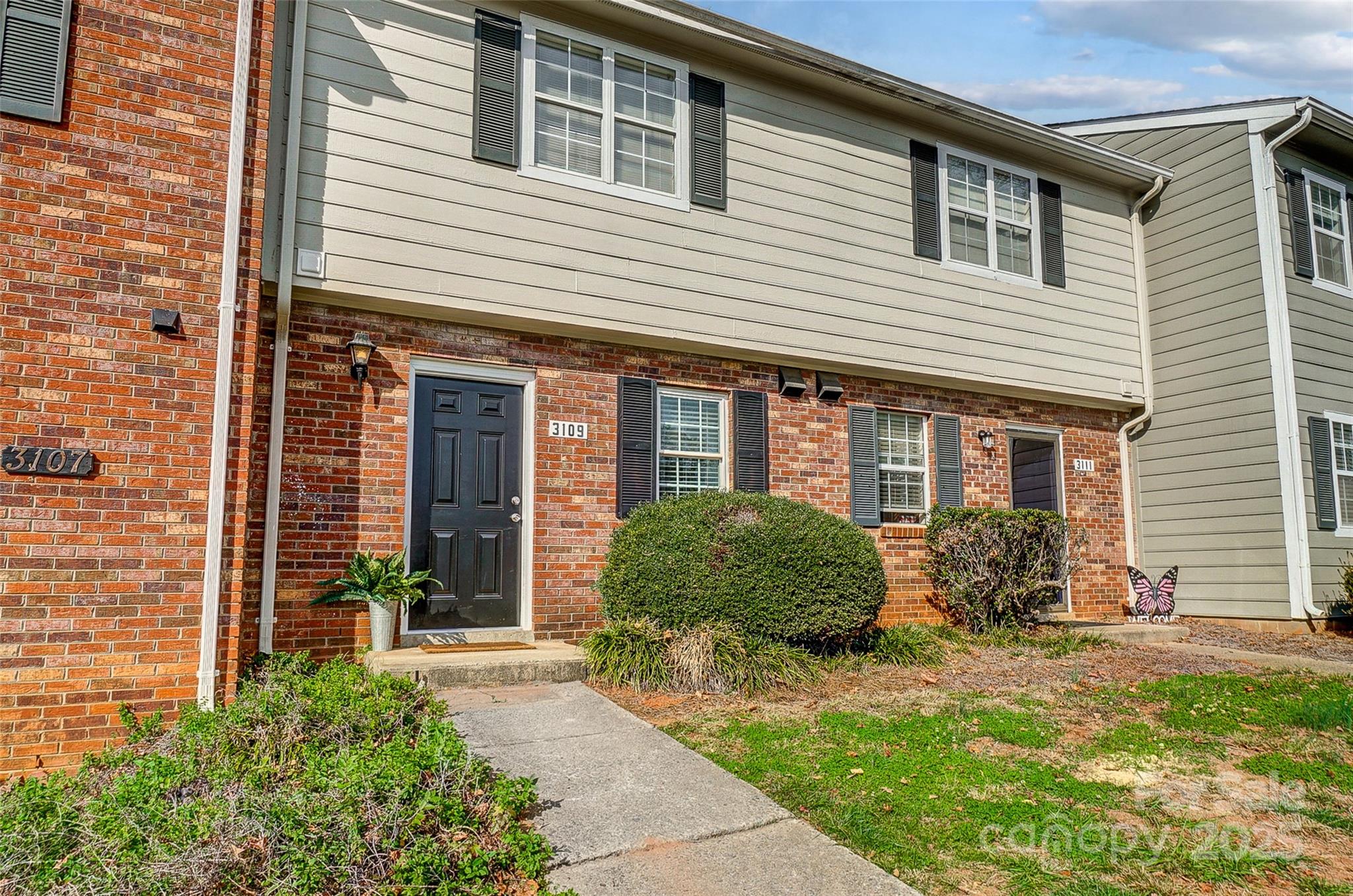 3109 Heathstead, Charlotte, NC. property listing photo