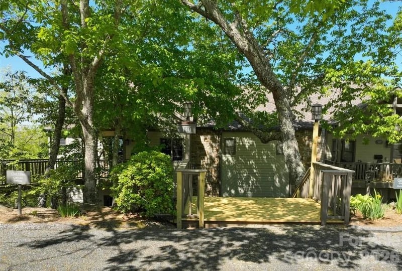 140 Slickrock Road F3, Burnsville, NC - 2 beds, 2 baths, 1,257 sqft - $550,000