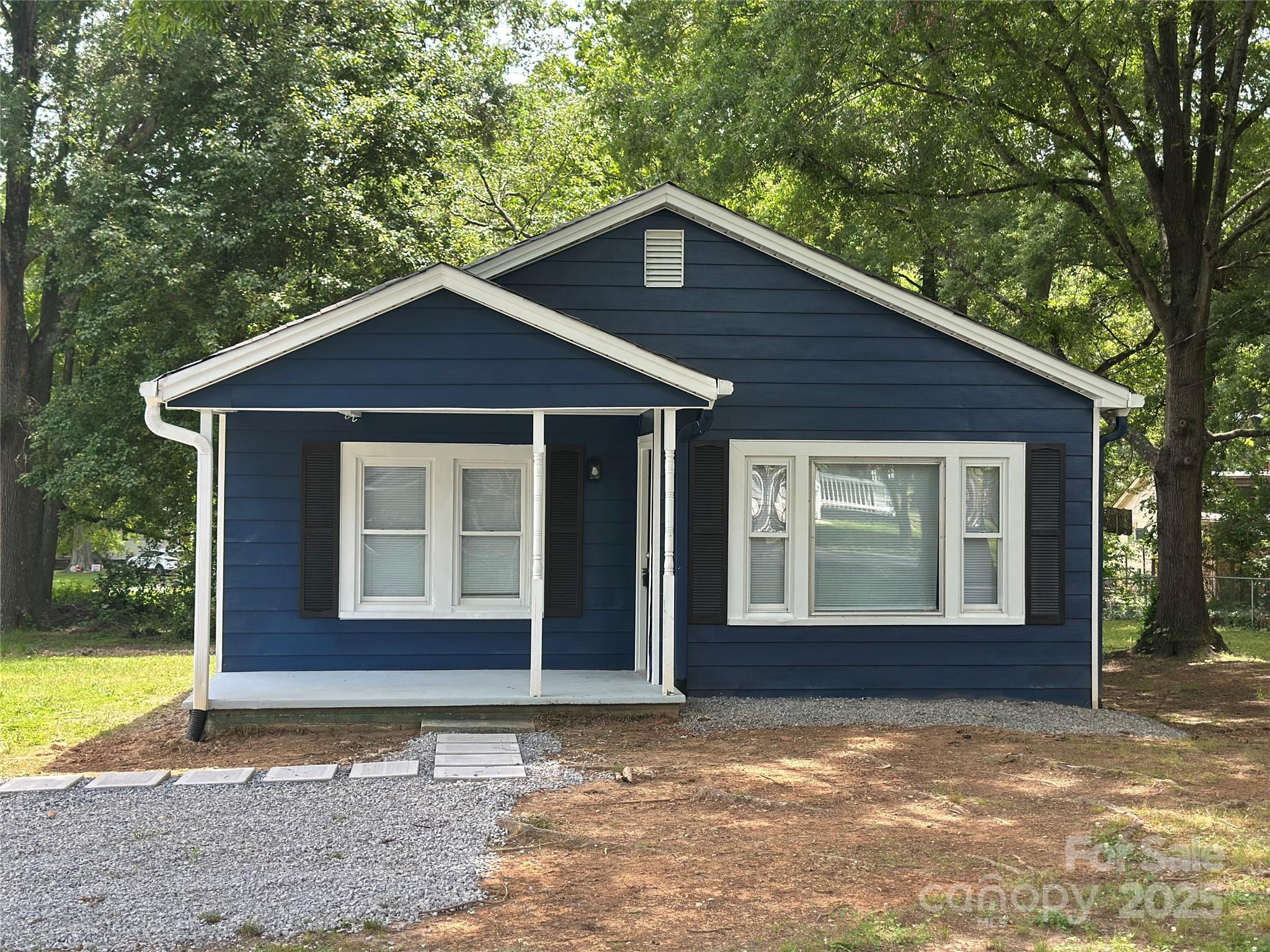 2123 W Sixth Avenue, Gastonia, NC. property listing photo