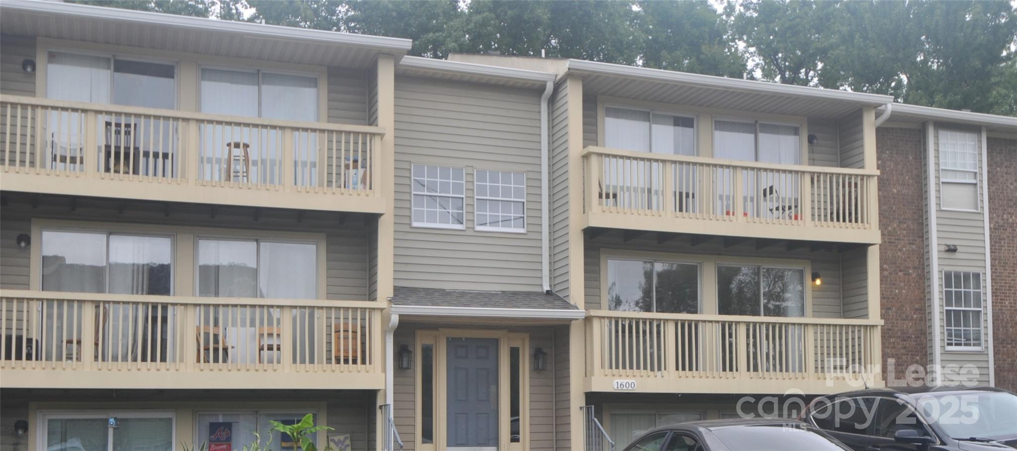 1600 H Arlyn Circle, Charlotte, NC. property listing photo